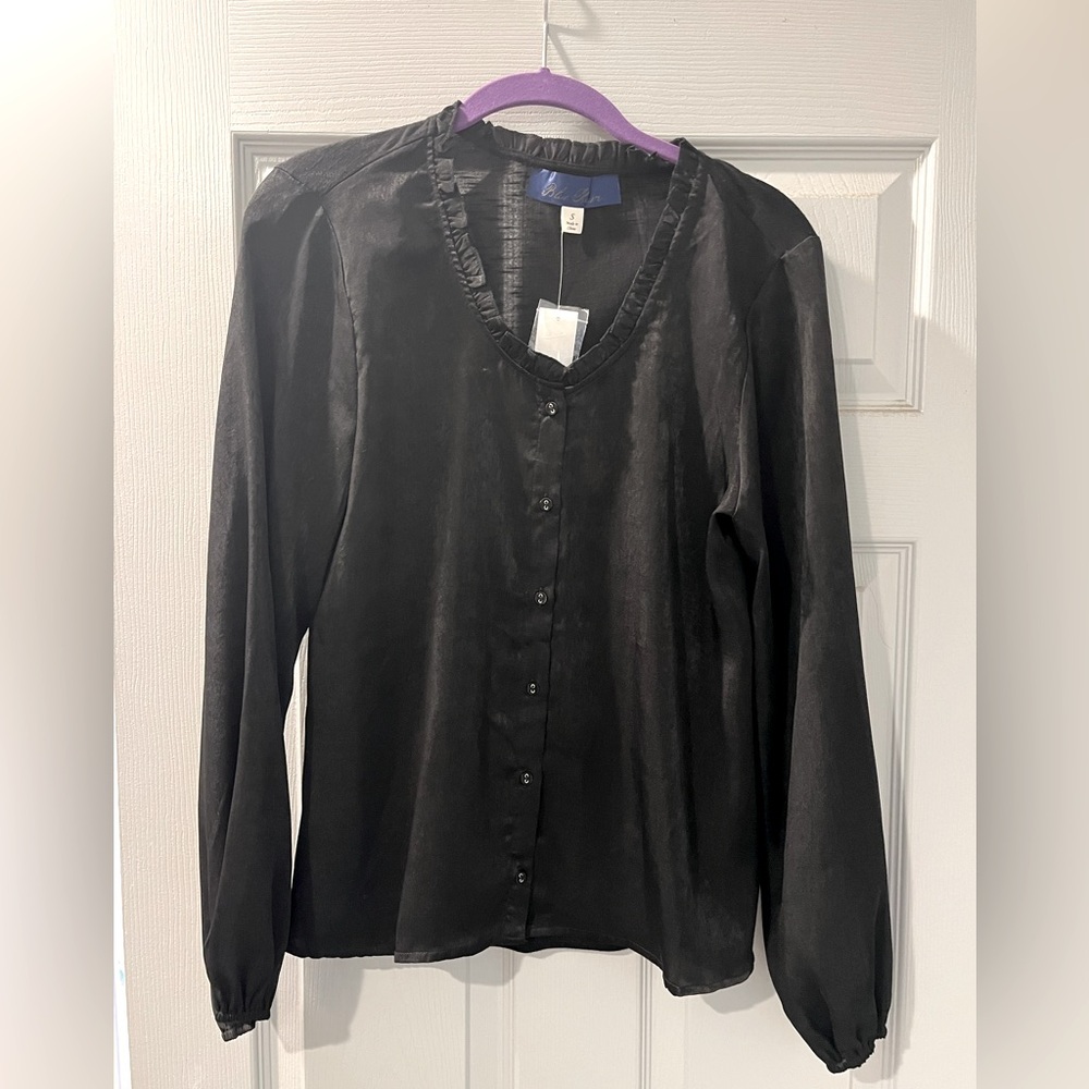 Francesca’s Collection Black Long Sleeve Blouse